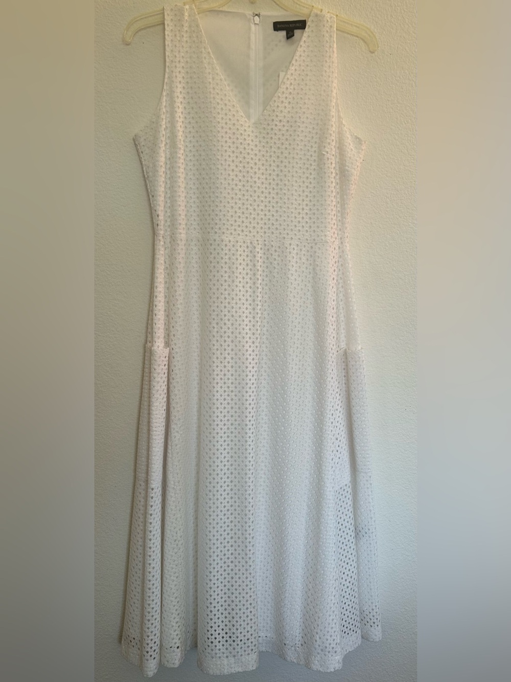 Banana Republic White Eyelet V-Neck Midi Dress